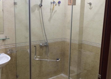 Nhận thi công cabin kính phòng tắm