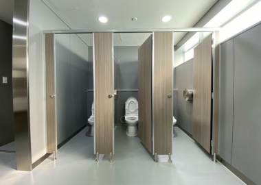 Cửa Trường Thịnh - Chuyên cung cấp thi công vách ngăn vệ sinh Bình Dương