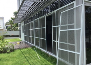 Cửa lưới chống muỗi lắp cố định tại Bình Dương