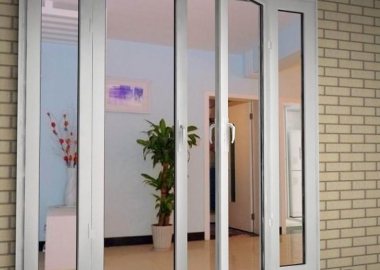 Địa chỉ làm cửa nhựa lỗi thép tại Bình Dương uy tín
