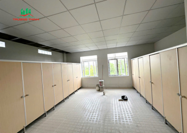 Báo giá chi tiết vách ngăn vệ sinh Compact HPL Bình Dương - Năm 2025