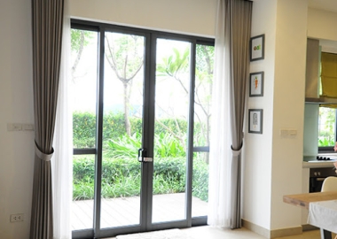 Đơn vị thi công cửa nhựa cho biệt thự