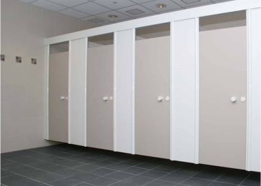 Vách ngăn bằng nhựa compact hpl cho nhà vệ sinh