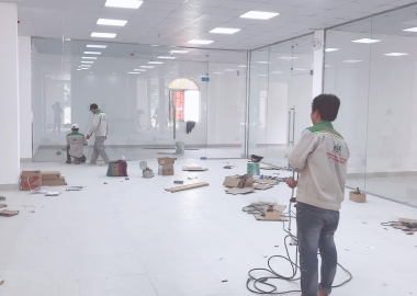 Nơi thi công vách kính văn phòng tại Bình Dương