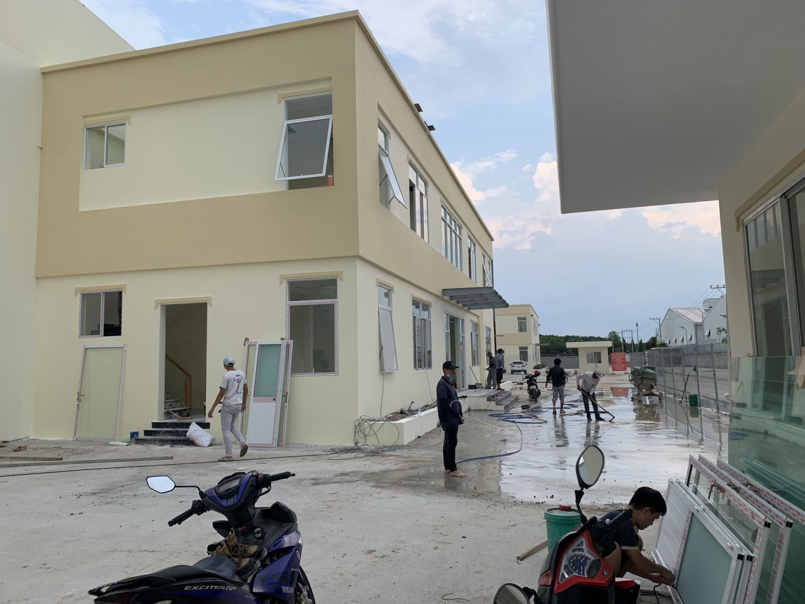 BÁO GIÁ CỬA NHÔM KÍNH BÌNH DƯƠNG | #1 Lắp đặt cửa nhôm kính tại Bình Dương 1️⃣ 【Uy Tín 100%】