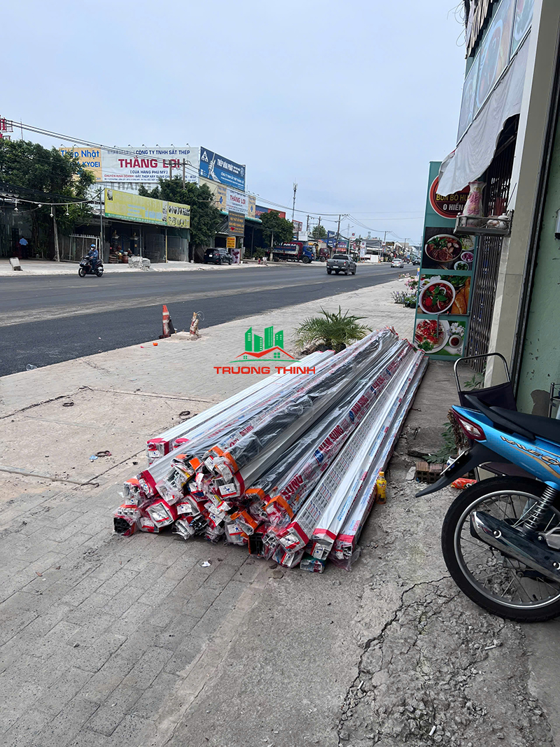 Vì sao nên chọn Cửa Trường Thịnh? Thi công nhôm kính Bình Dương