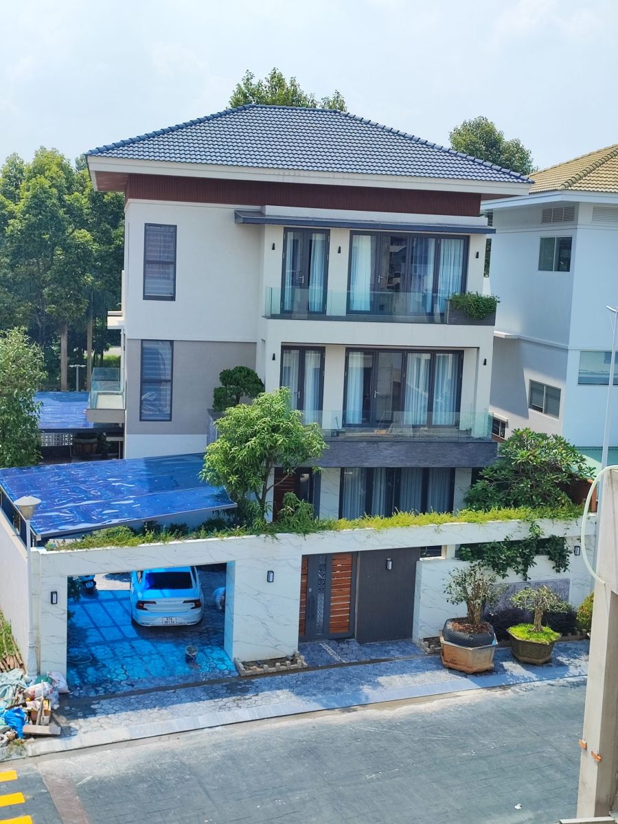 Giá cả cạnh tranh, báo giá minh bạch – không phát sinh chi phí bất hợp lý. #1 Báo giá lắp đặt cửa nhôm xingfa Tân Uyên - Bình Dương