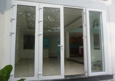 Cửa nhựa lõi thép Sparlee tại Thủ Dầu Một Bình Dương #1